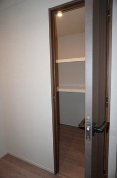 プレミアムレジデンス町屋 