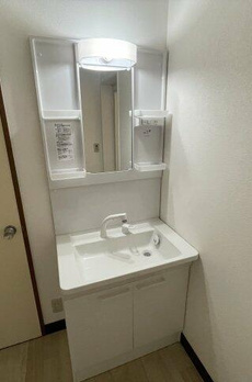 レッドハウス 