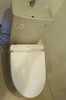 モンヴェール四ツ谷 
