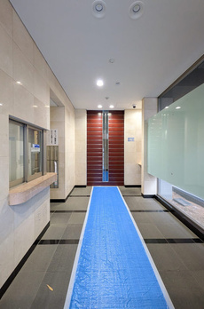 ステーションフロント都立大学 