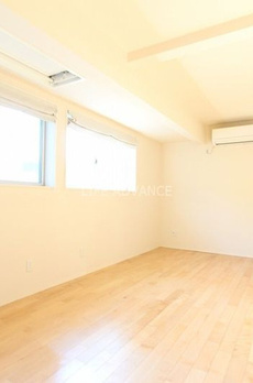 五本木１丁目戸建 