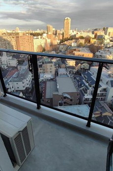 クロスレジデンス高田馬場 