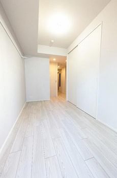 クロスレジデンス神田神保町 