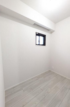 クロスレジデンス神田神保町 