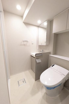 クロスレジデンス神田神保町 