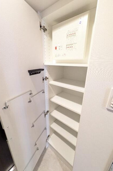 クロスレジデンス神田神保町 