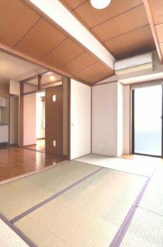 ＥＡＳＥＨＯＵＳＥ（イーズハウス） 
