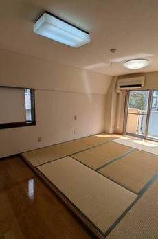 西大久保イレブン 