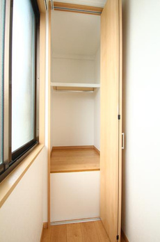 世田谷区奥沢４丁目戸建 