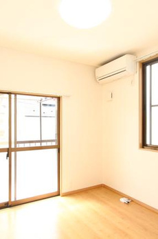 世田谷区奥沢４丁目戸建 