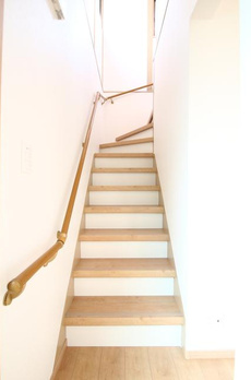 世田谷区奥沢４丁目戸建 