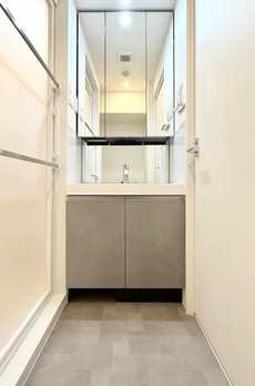 アジールコート町屋 