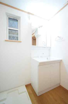 板橋区前野町５丁目戸建 