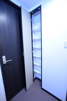 マインズ・コム白金 