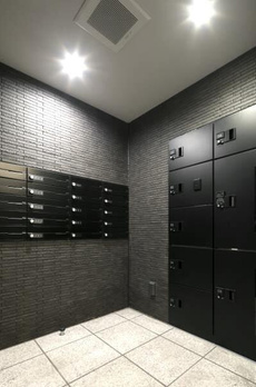 マインズ・コム白金 