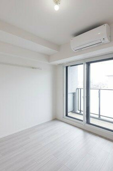 ＲＥＳＩＤＥＮＣＥ　ＫＯＥＮＪＩ 