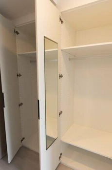 ＲＥＳＩＤＥＮＣＥ　ＫＯＥＮＪＩ 