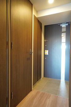 Ｂｒｉｌｌｉａ　ｉｓｔ　上野稲荷町 