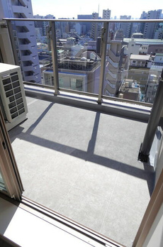 Ｂｒｉｌｌｉａ　ｉｓｔ　上野稲荷町 