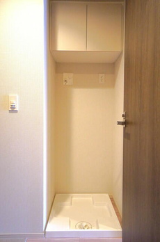 Ｂｒｉｌｌｉａ　ｉｓｔ　上野稲荷町 