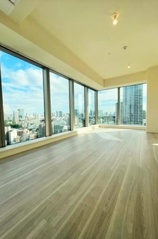 白金ザ・スカイ東棟 