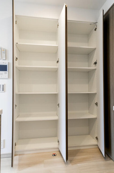 ムニレジデンス上野 