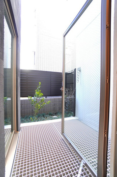 ＡＧＲＡＴＩＯ　ＴＥＲＲＡＣＥ　恵比寿（アグレシオ　テラス　恵比寿） 