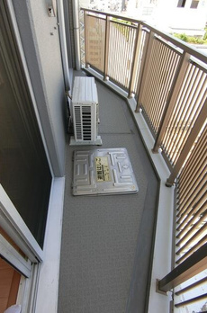 ＨＯＵＳＥ岩本町 