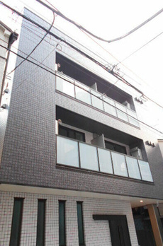 Ｂｅｌｌａ　Ｌｕｃｅ　Ｎａｇａｍｉ 