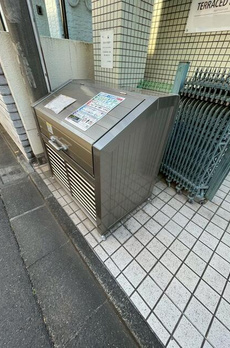 目白テラスドハウス 