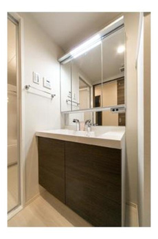 ＨＩＧＡＳＨＩＫＯＭＡＴＳＵＧＡＷＡ　ＡＰＡＲＴＭＥＮＴ 