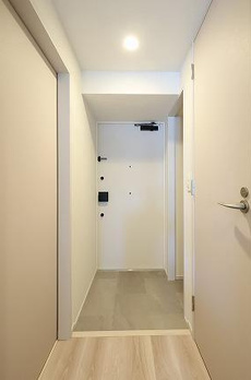 ｎｉｄｏ　ＭＩＮＯＷＡ 
