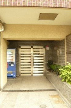 プレール・ドゥーク新宿御苑 