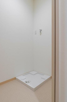 クロス護国寺 