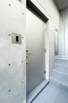 ルクール市ヶ谷払方町（旧ＡＲＫ　ＨＯＵＳＥ　市ヶ谷払方町） 