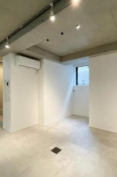 ルクール市ヶ谷払方町（旧ＡＲＫ　ＨＯＵＳＥ　市ヶ谷払方町） 
