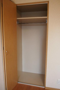 ルーブル都立大学参番館 