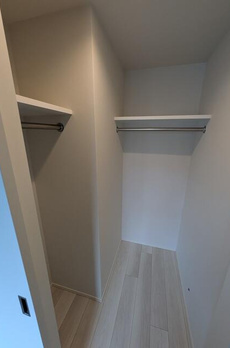 シーズンフラッツ町屋 