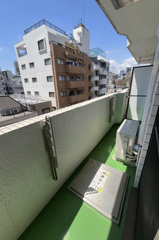 ホワイトアベニュー古谷 