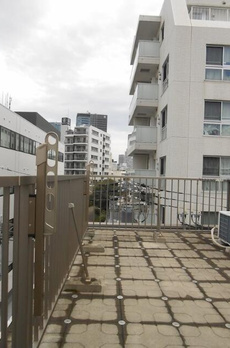 神山町貸家 