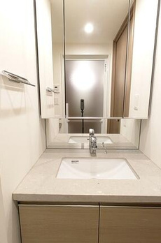ザ・パークハビオ目白タワー 