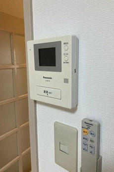 アンジュ荻野 