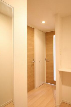 ライオンズ四谷タワーゲート 