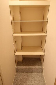 ライオンズ四谷タワーゲート 