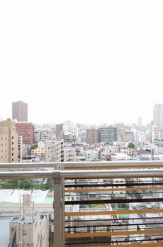 ライオンズ四谷タワーゲート 