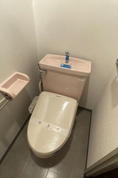 クリスタルタワー 