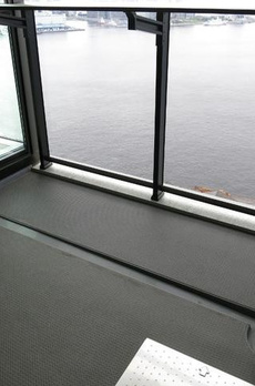 ローレルタワールネ浜松町 