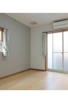 ファミール高根 