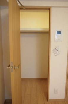 ルーブル中野坂上伍番館 