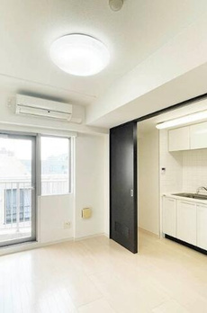 グランステューディオ市ヶ谷薬王寺Ⅱ 